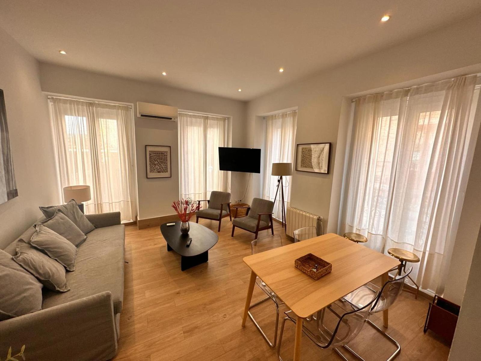 Amazing 3Bd 3Bth With 9 Balconies By Madrid4You Apartments エクステリア 写真