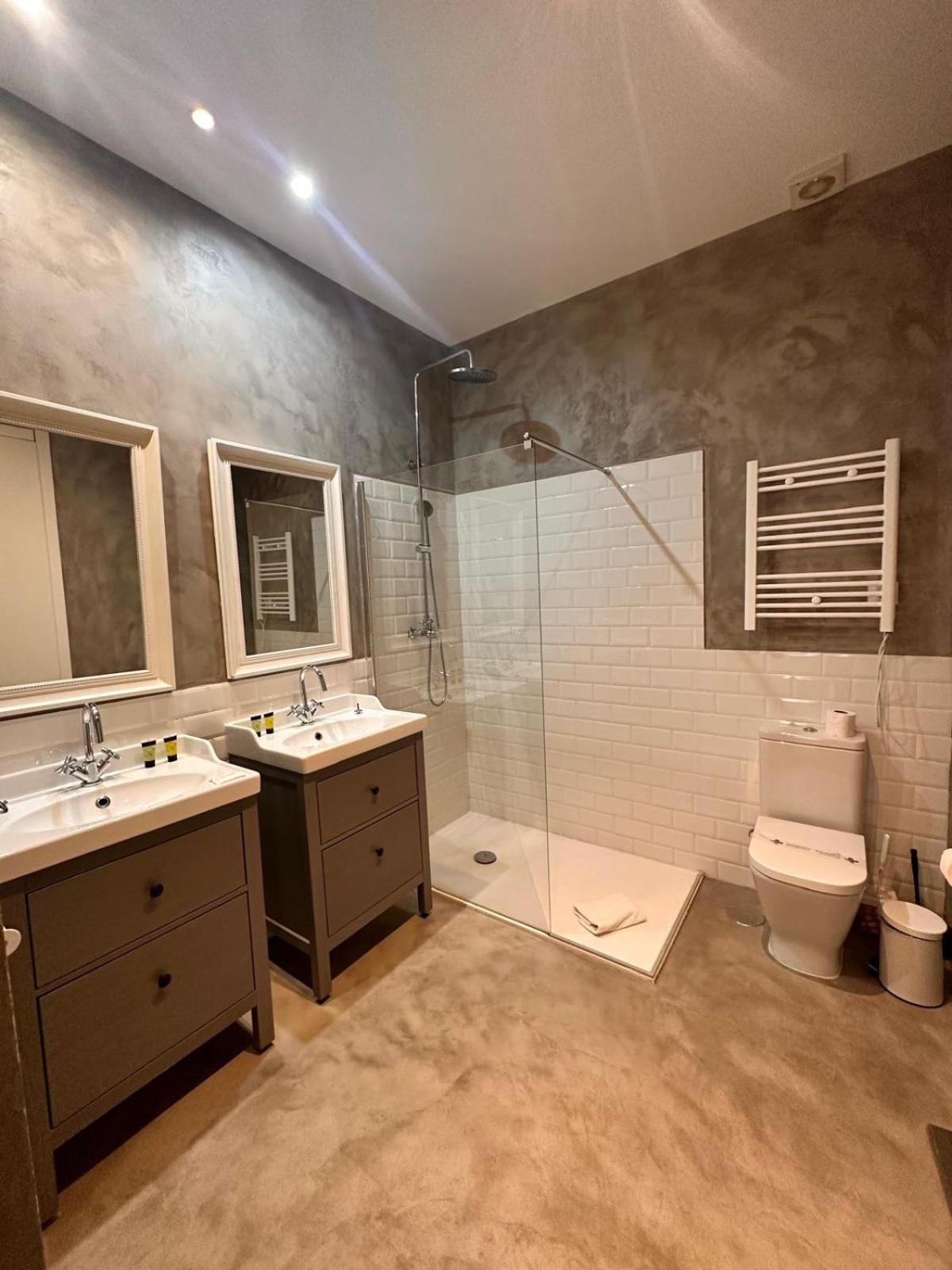 Amazing 3Bd 3Bth With 9 Balconies By Madrid4You Apartments エクステリア 写真
